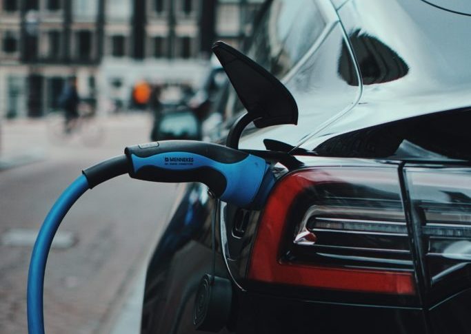 Pourquoi acheter une voiture électrique ?